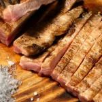 Entraña de ternera, un corte muy tierno cocinado al carbón del restaurante La Madurada steak house, mejores restaurantes de carne en Barcelona