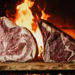 Entrecot madurado 45 días en la nevera de La Madurada, restaurante de carne madurada en Guinardó, Barcelona